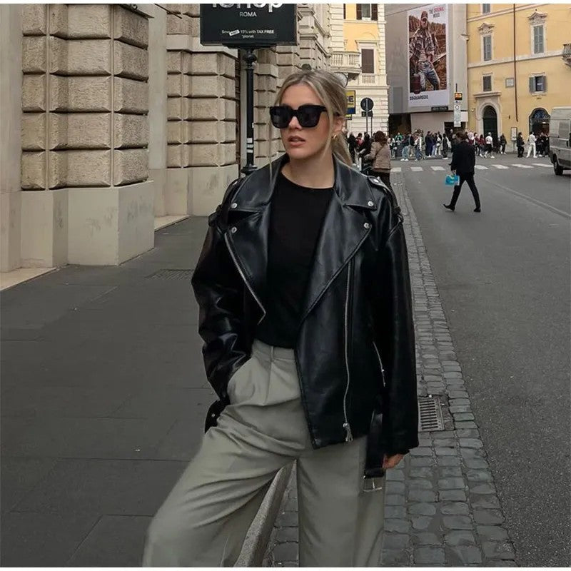 Jaqueta de couro preta feminina
